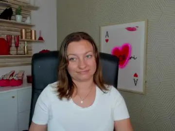 AngelaLove13  live sex cam