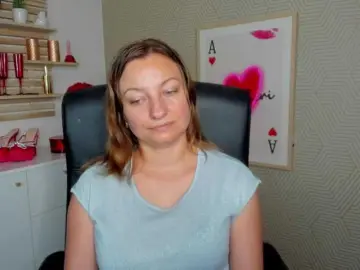 AngelaLove13  live sex cam
