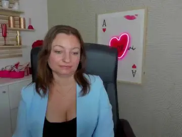 AngelaLove13  live sex cam