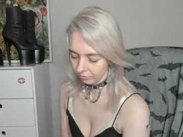 Velvetanne  live sex cam