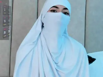 Zahiira  live sex cam