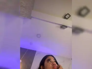 AngeRouse  live sex cam