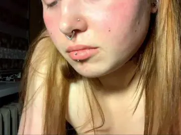 IldaSzafryk  live sex cam