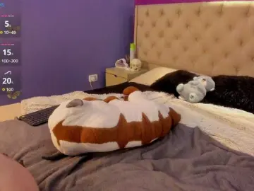 LittleCheerry  live sex cam