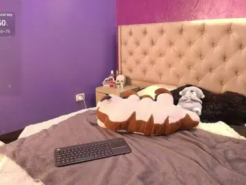 LittleCheerry  live sex cam