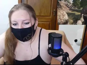 MiraKiss1  live sex cam