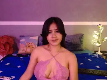 Nantida  live sex cam