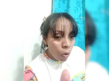 Pussyhairy13  live sex cam