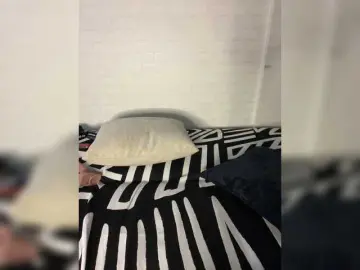 RobinLili  live sex cam