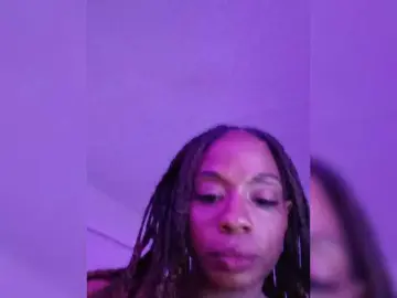 Secrect38  live sex cam