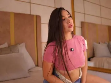 Lyrabellini  live sex cam