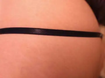 Lyrabellini  live sex cam