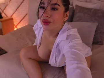 Lyrabellini  live sex cam