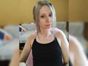 PrettyKris  live sex cam