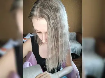 PrettyKris  live sex cam