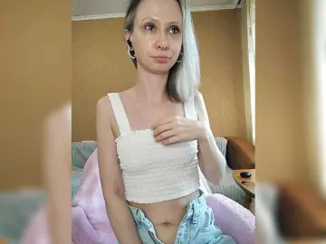 PrettyKris  live sex cam