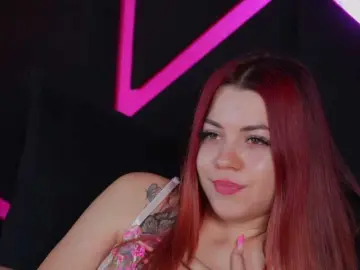 Breezellyn  live sex cam