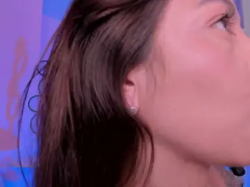 ErikaBenz  live sex cam