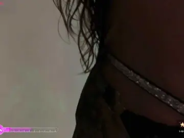 ErikaBenz  live sex cam