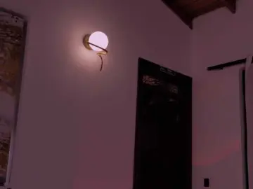 ErikaBenz  live sex cam