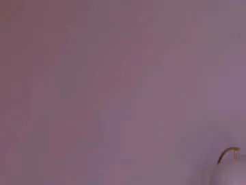 ErikaBenz  live sex cam