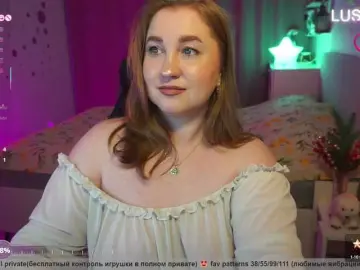 PusssyJuicy  live sex cam