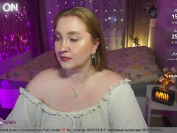 PusssyJuicy  live sex cam