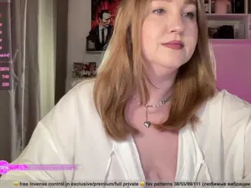 PusssyJuicy  live sex cam
