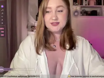 PusssyJuicy  live sex cam