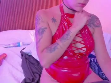 RoxanneStorm  live sex cam