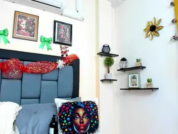 VioletaCollins  live sex cam