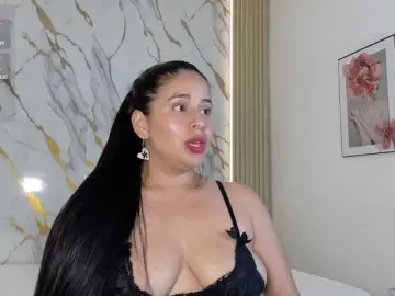 ZoeLonghair  live sex cam