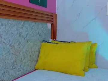 Littleeemiily  live sex cam