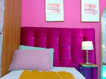 Littleeemiily  live sex cam