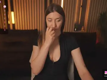 MiaCarterss  live sex cam
