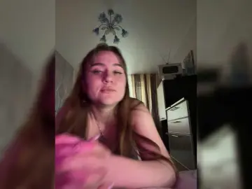 Alina08  live sex cam
