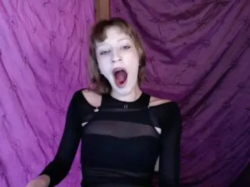 AlexaPleasure  live sex cam