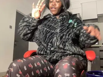 Assiology  live sex cam