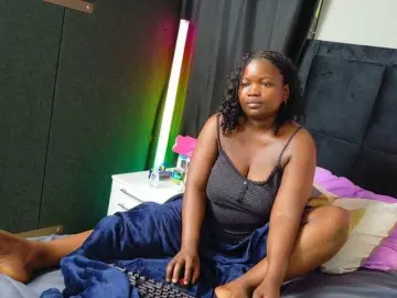 BigBootyVixen  live sex cam