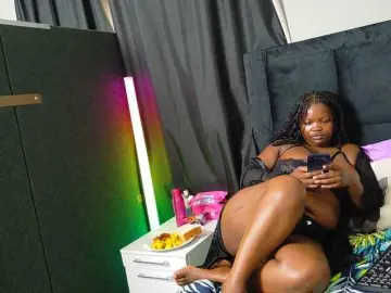 BigBootyVixen  live sex cam