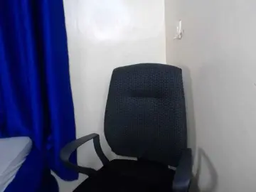 CurvyBody  live sex cam