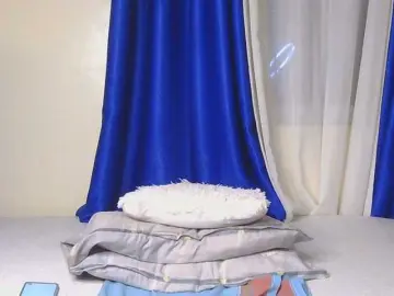 CurvyBody  live sex cam