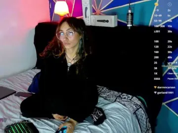 Elizabeth911  live sex cam