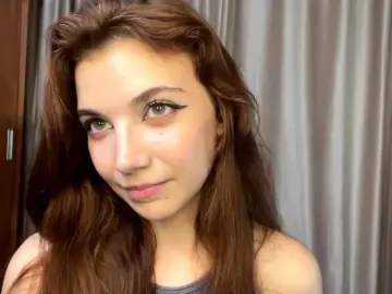 MyrleLinnan  live sex cam