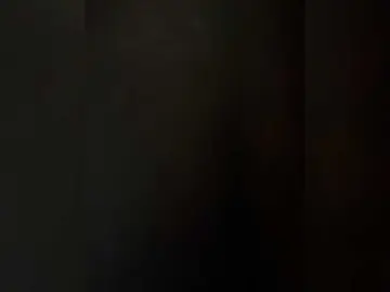PaulinRoss  live sex cam