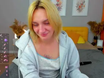YinyRosseX  live sex cam