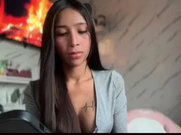 Cutiepinayxx  live sex cam
