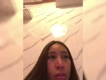 Cutiepinayxx  live sex cam