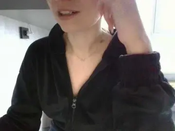 Sifiaorzo  live sex cam