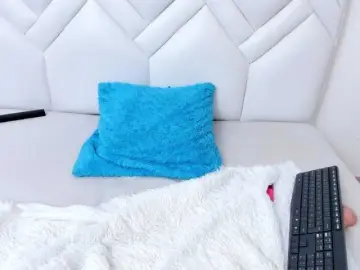 Amelia02  live sex cam
